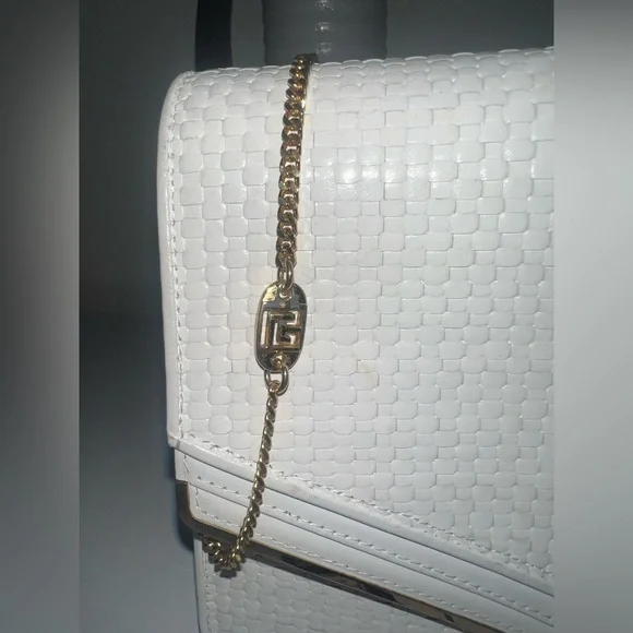 Pierre Balmain Wicker Bag - Picture 8 of 9